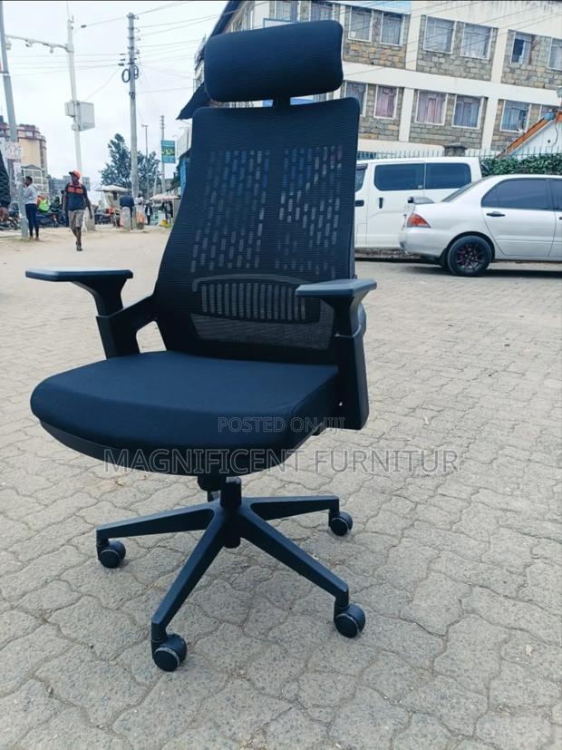 Executive Office Chairs Toyo