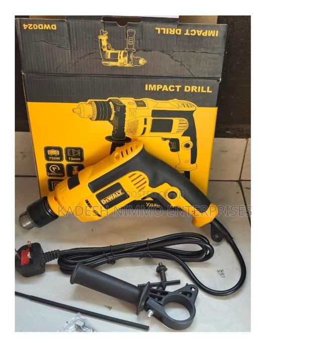 Dewalt 710w Impact Drill – Perfect For Wood, Metal & Masonry