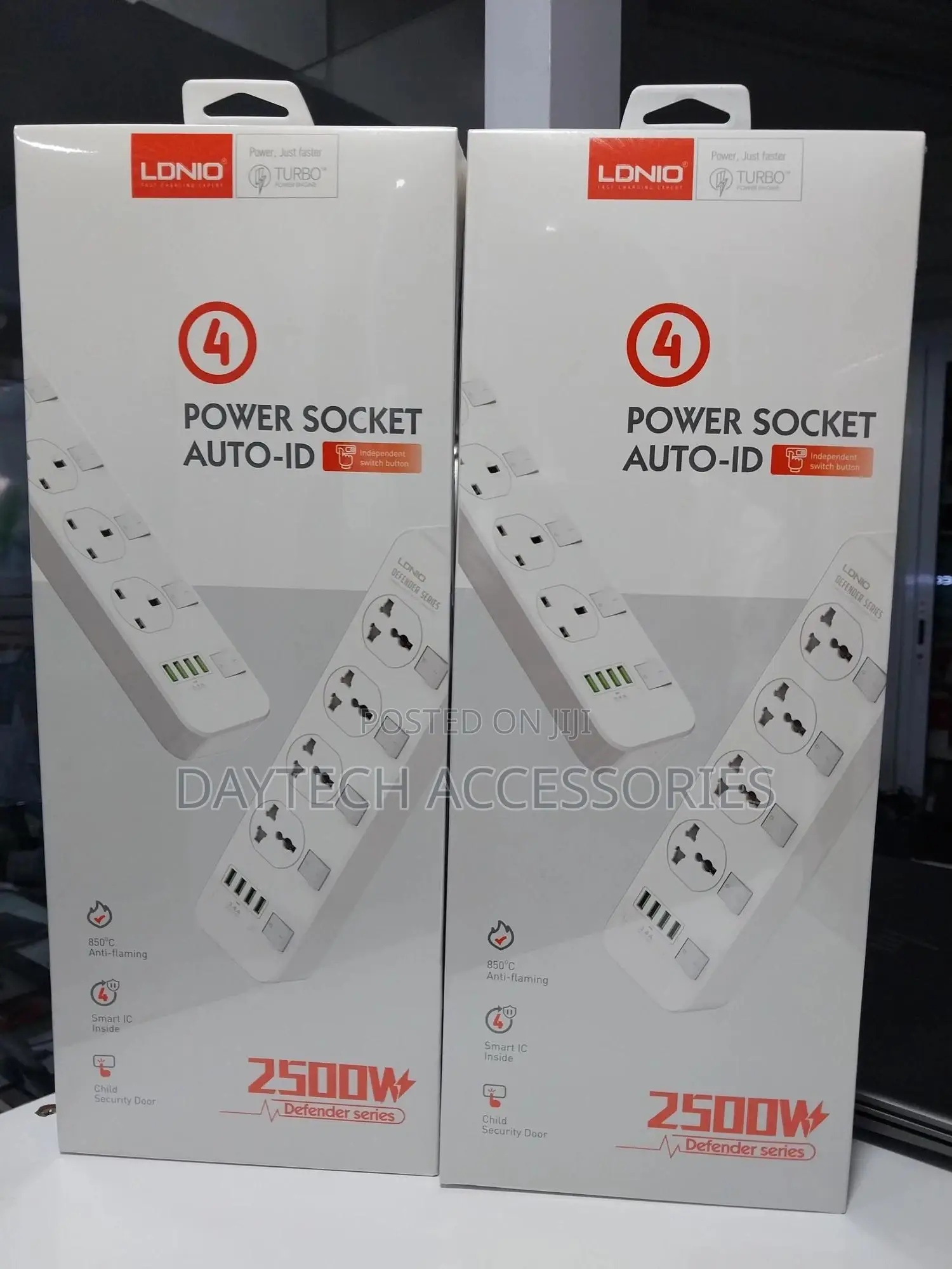 Ldnio Sc4408 – 4 Ac Outlets + 4 Usb Ports With on/Off Switches.