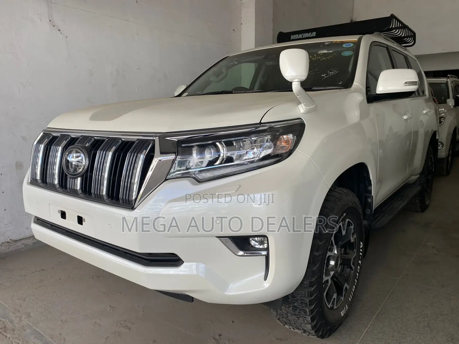 Toyota Land Cruiser Prado 2019 White