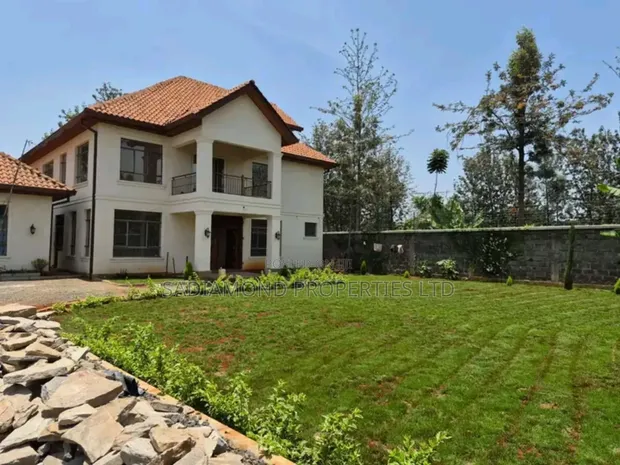 4bdrm Townhouse / Terrace in Njathaini, Runda for rent