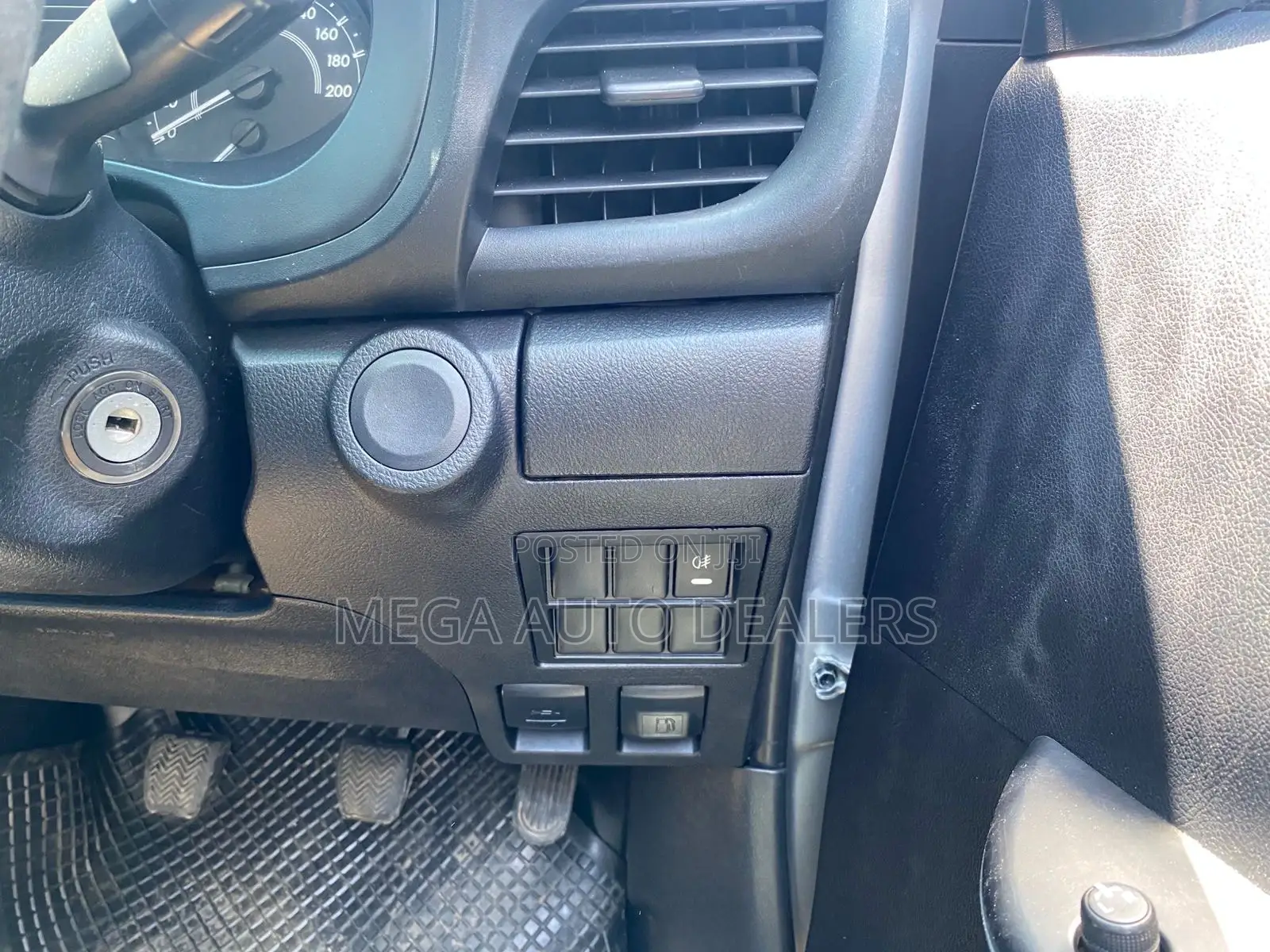 Toyota Hilux 2018 Silver