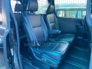 Toyota Esquire 2018 Black