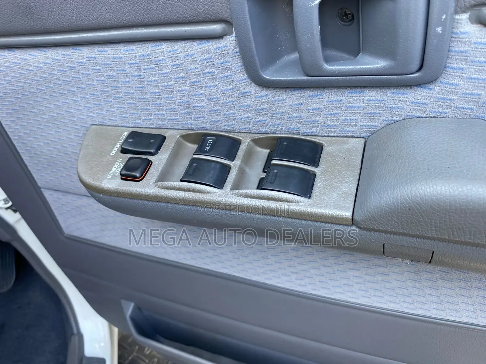 Toyota Land Cruiser 2019 White