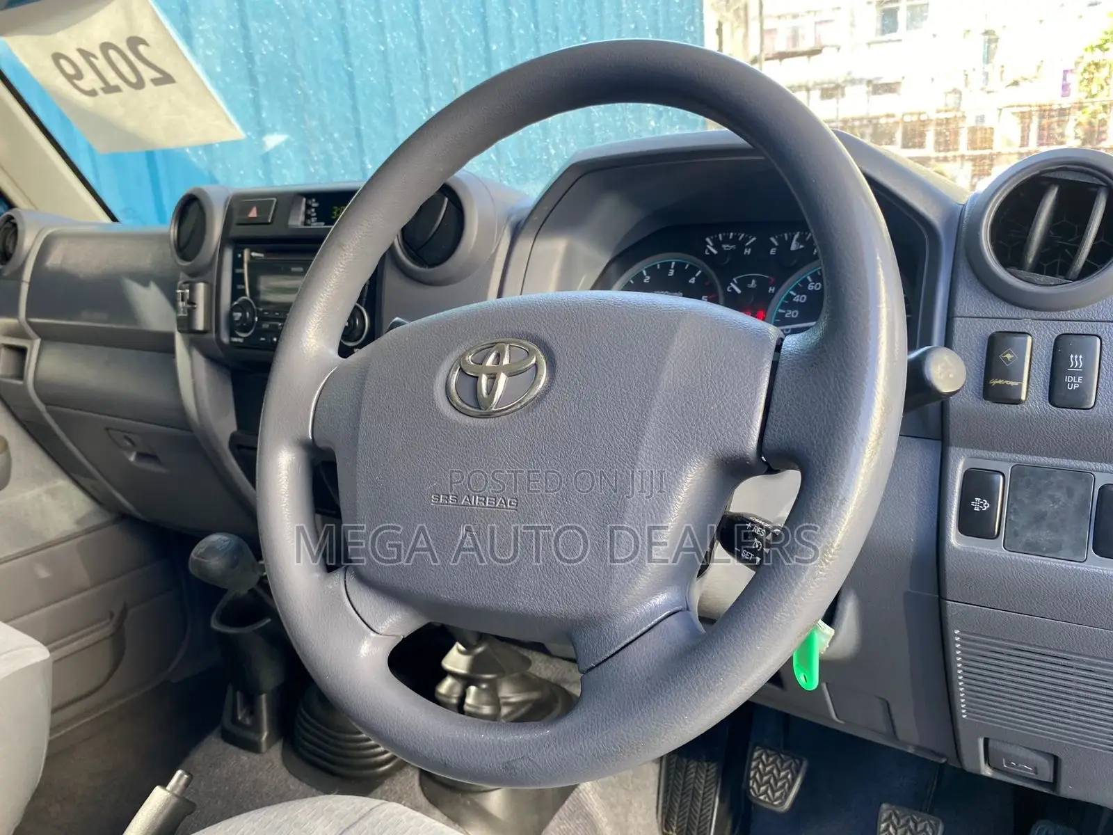 Toyota Land Cruiser 2019 White