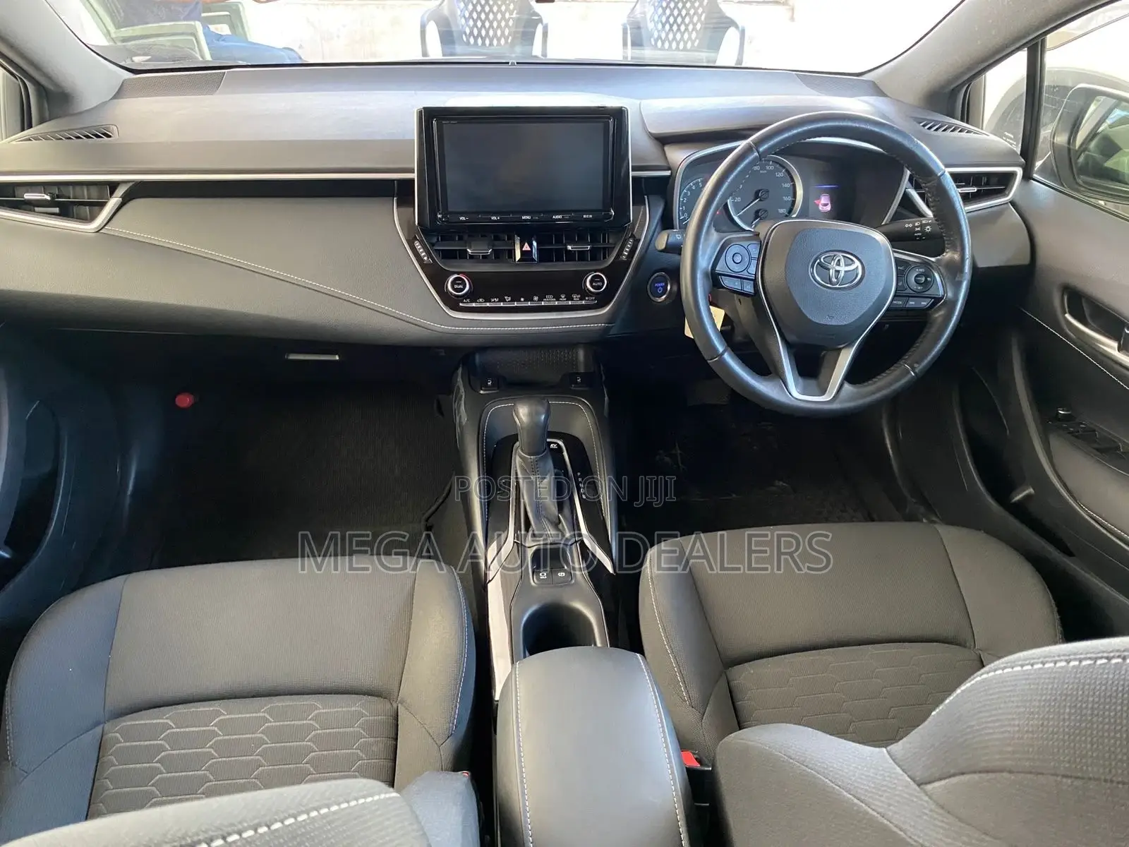 Toyota Corolla 2018 White