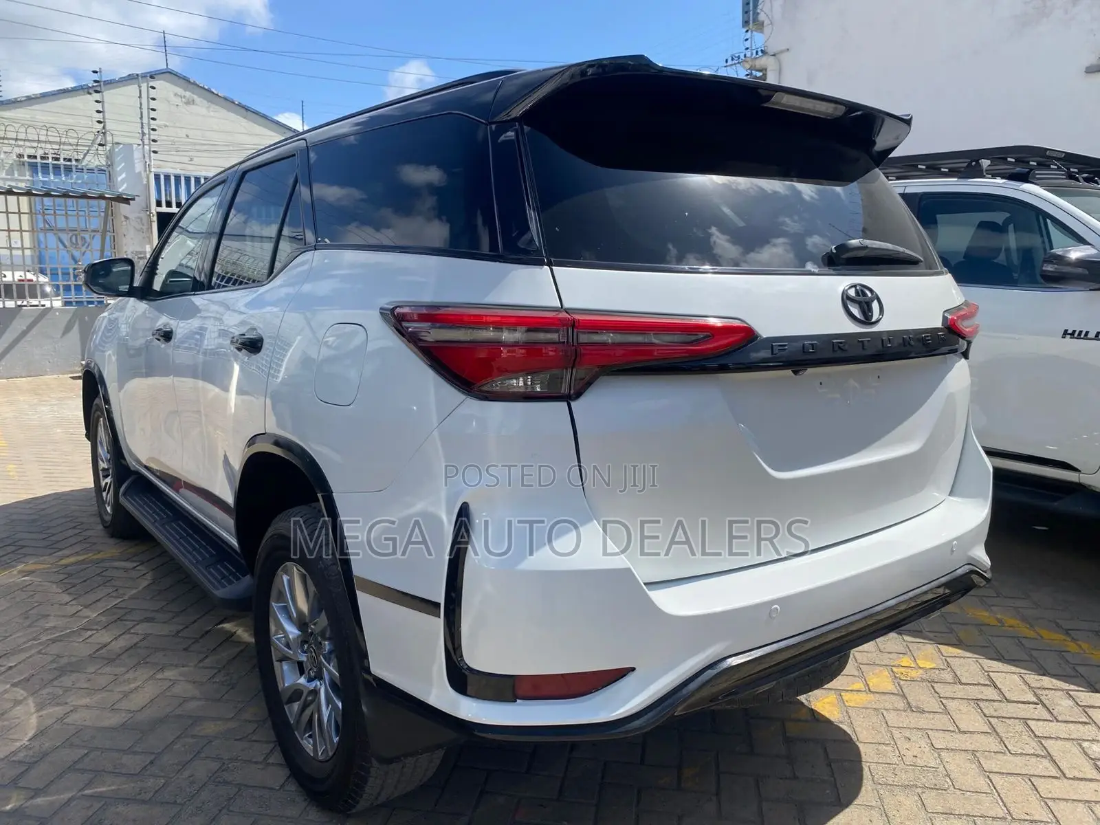 Toyota Fortuner 2019 White