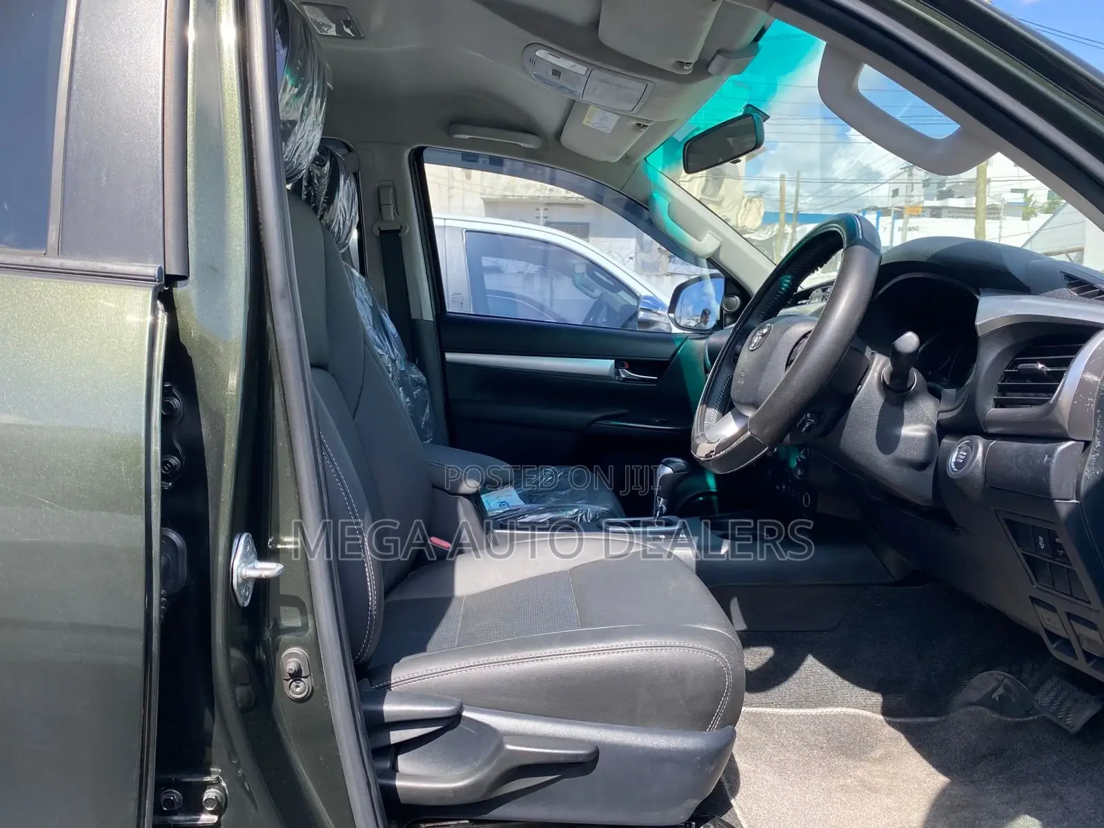 Toyota Hilux 2018 Green