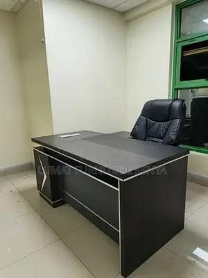 Modern Advance Office Desk