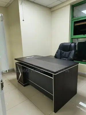 Modern Advance Office Desk