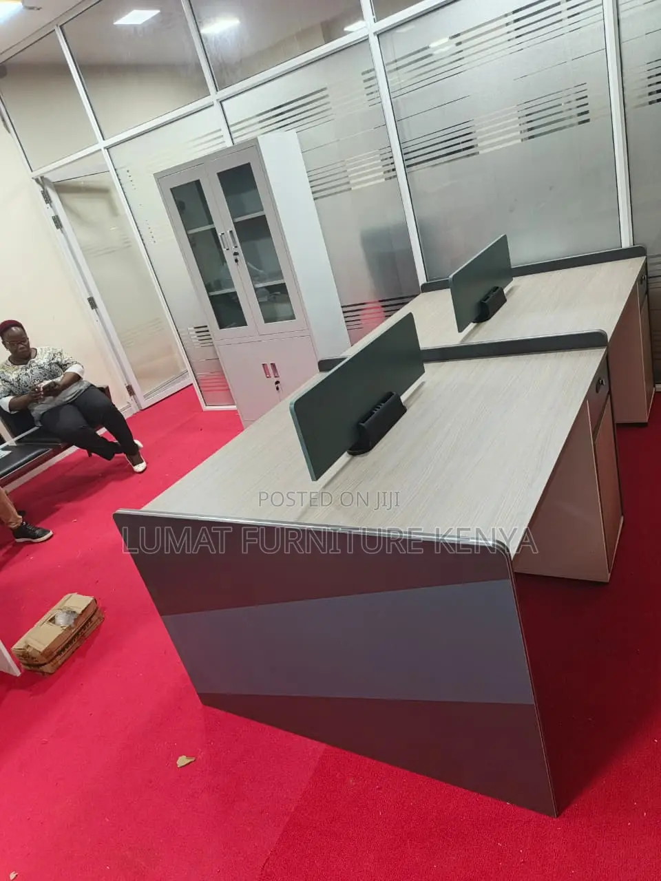 4 Staff Team Workstation