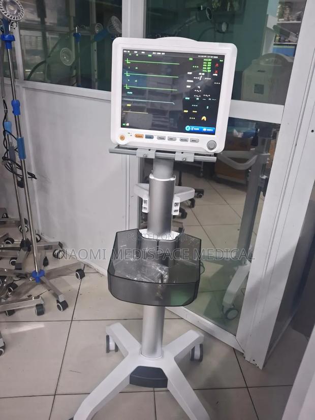 New Yonker Patient Monitor With Stand