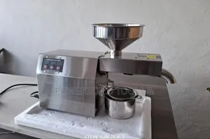 Oil Press Machine/ Oil Extractor/5kgs Per Hour 610w
