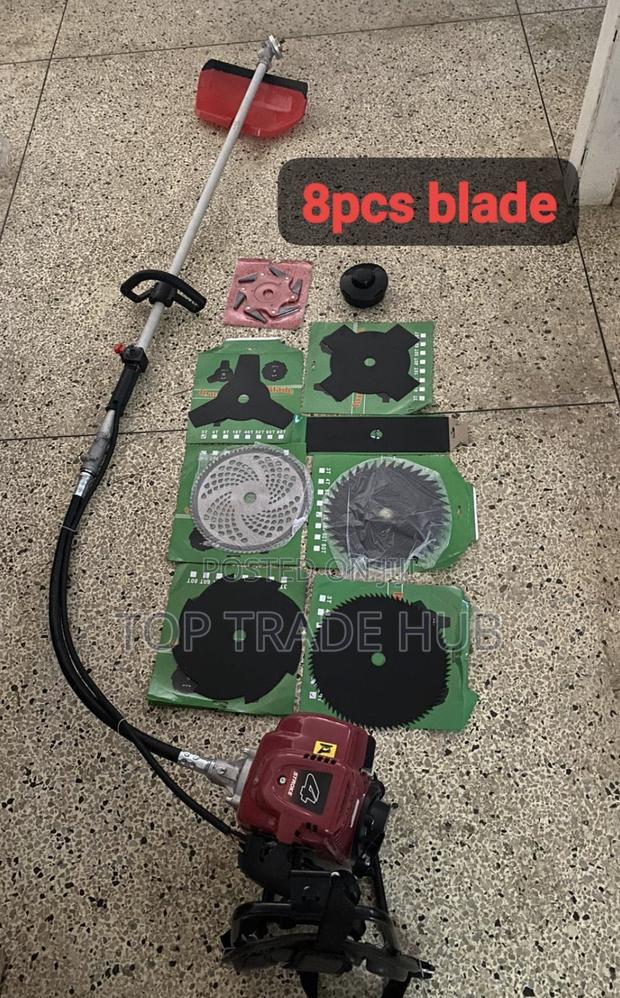 Yamazaki Japan 4 Stroke Brush Cutter With 8pc Blades - main view