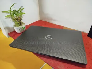 Laptop Dell Latitude 7400 8GB Intel Core i5 SSD 256GB