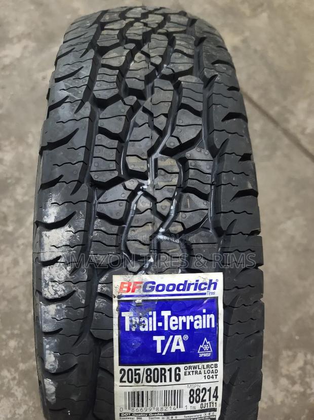 205/80r16 A/T Bf-goodrich [All-terrain]