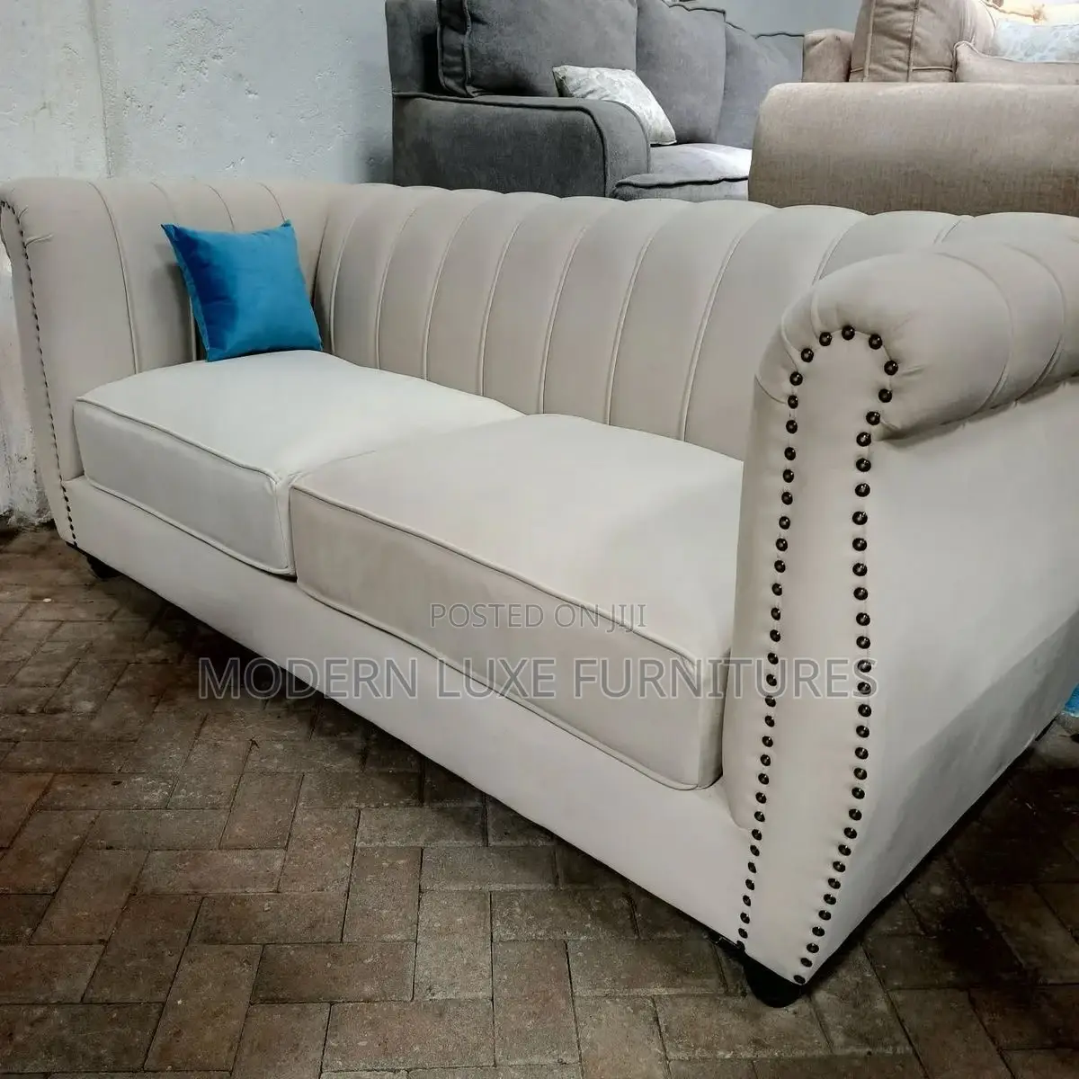 Chic Cream White 3 Seater Sofa