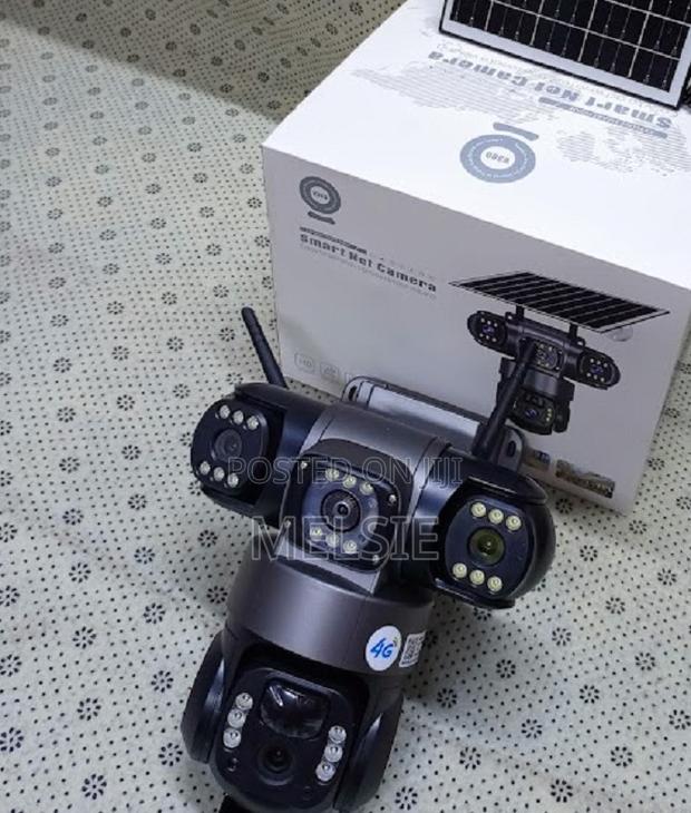 Triple-Lens 4g Solar CCTV Surveillance Camera With Built-in Battery