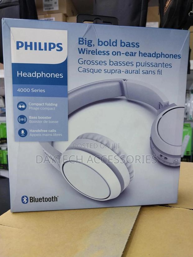The Philips 4000 Series Wireless on-Ear Headphones