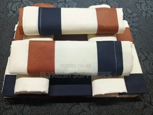  6 Pc Bedsheets 
2 PCS Bedsheets 
4 PCS Pillow Cases 
6x6
 at 
