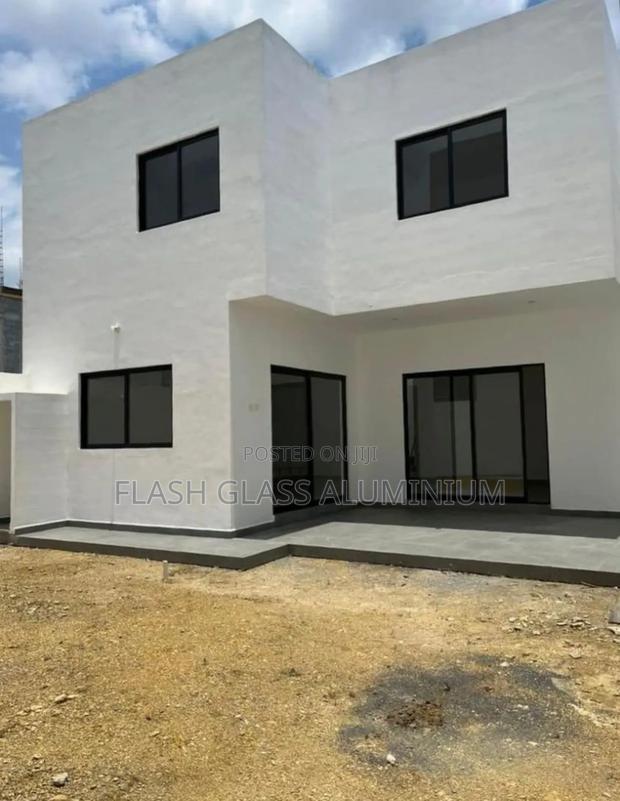 Aluminium Multi-Track Sliding DoorsAnd Windows - thumbnail 4