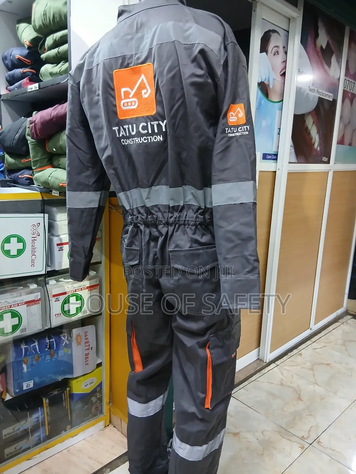 Safety Overalls With Reflectors Strips at the Waist