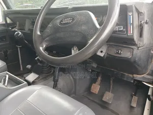 Land Rover Defender 1995 White