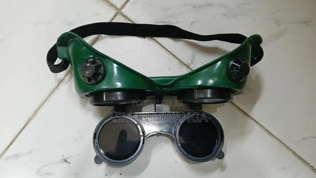 Safety Goggles/ Protective Glasses