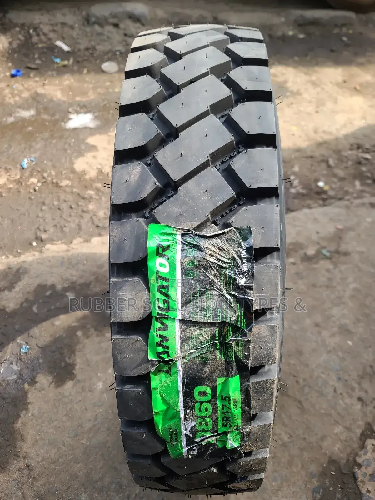 9.5r17.5 Lanvigator Tires 18pr