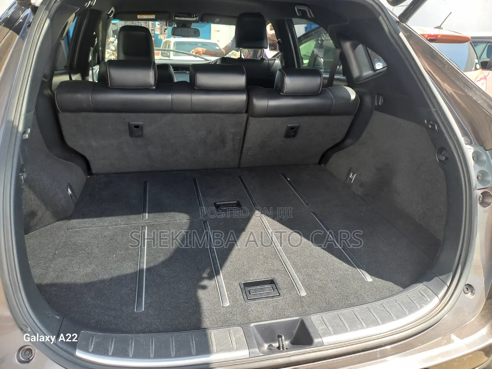Toyota Harrier 2.0 2019 Gray