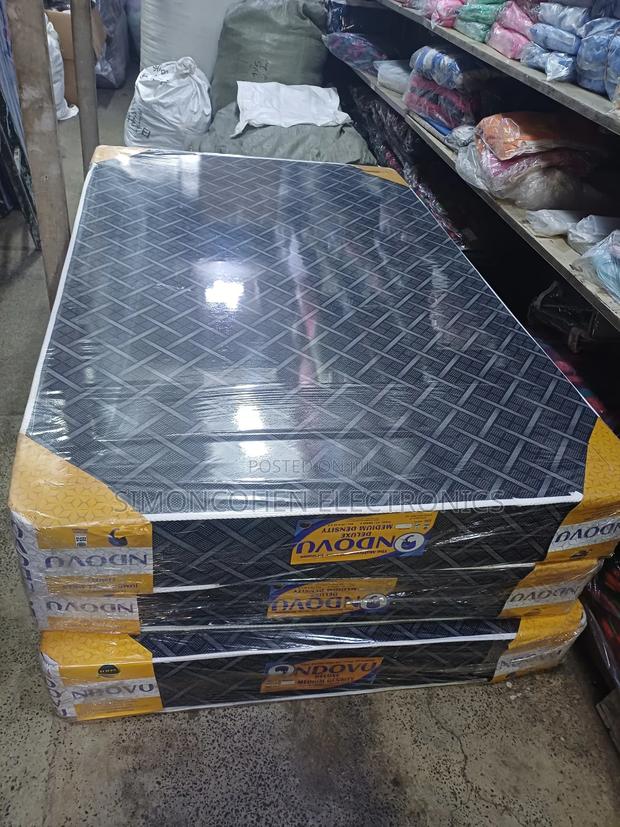8 Inches 4×6 Plain Mattress