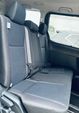 Toyota Noah 2.0 FWD (8 Seater) 2019 White