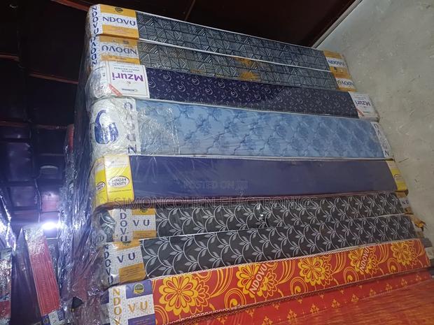 10 Inches 6×6 Quilted Mattress - main view