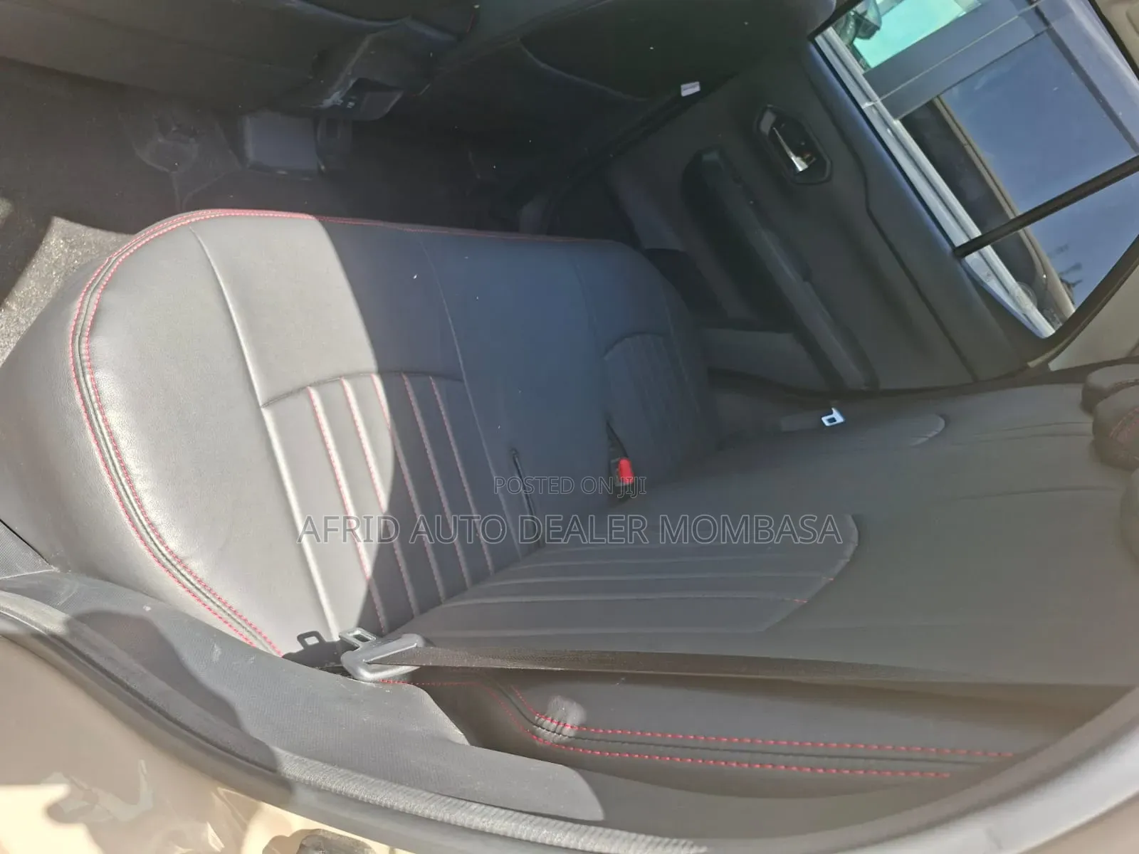 Toyota Raize 1.0 FWD 2019 Beige