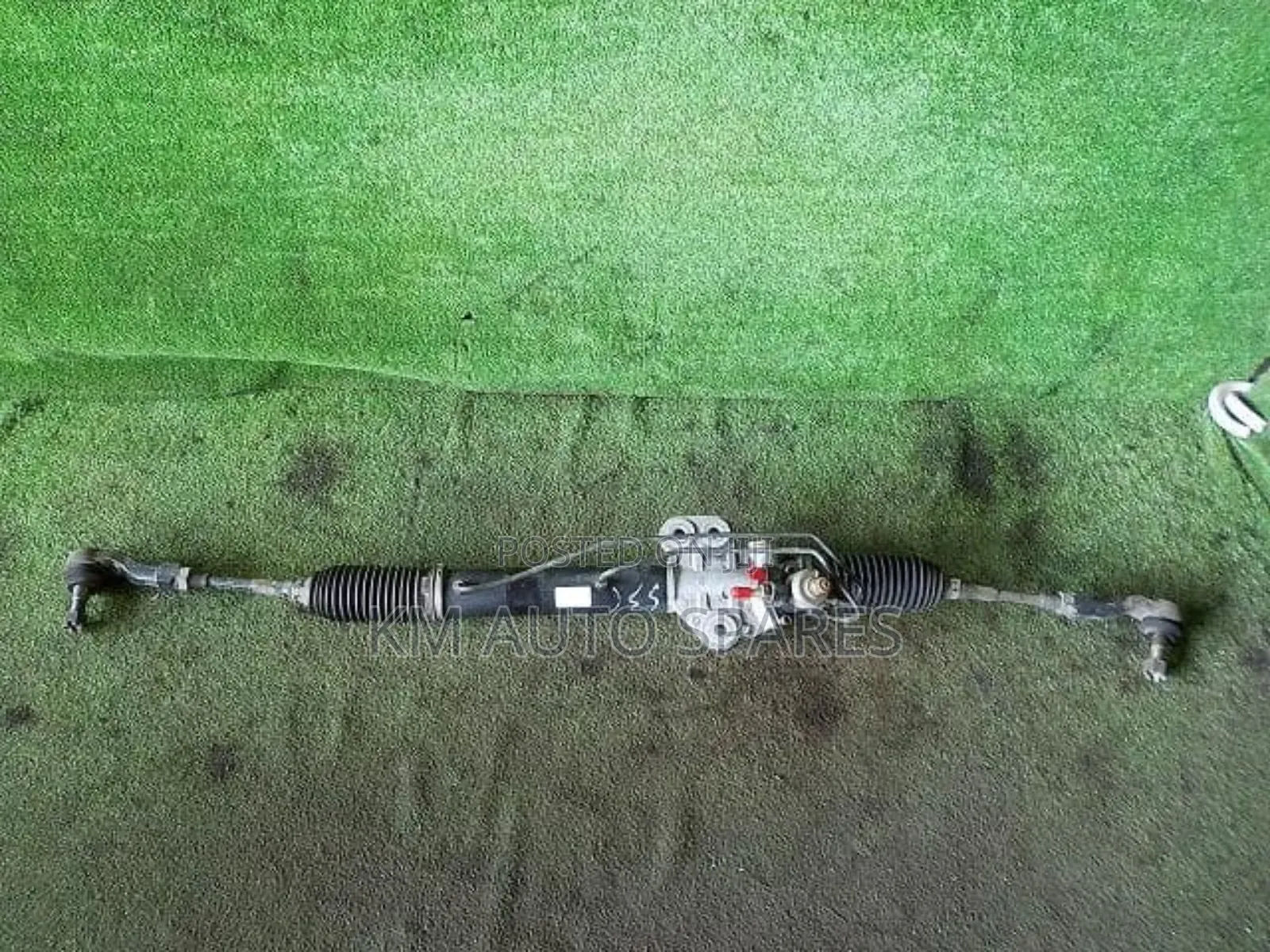 Nissan Caravan Steering Rack, Old Model.