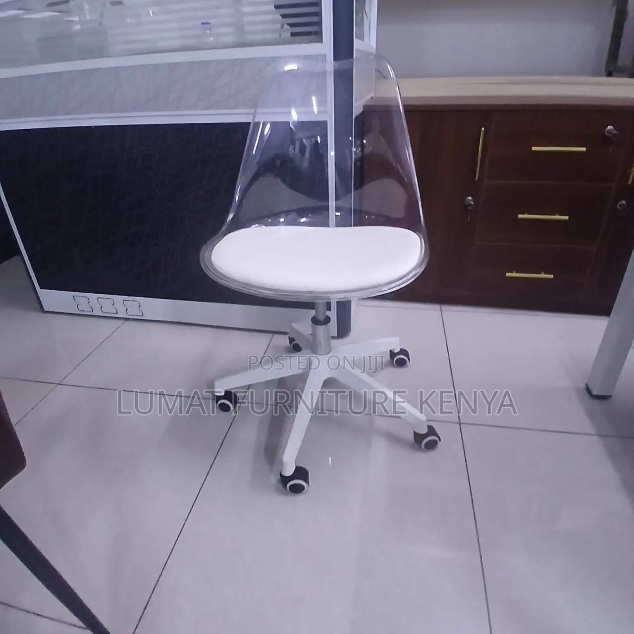 Eames Soft Pad Executive Chair