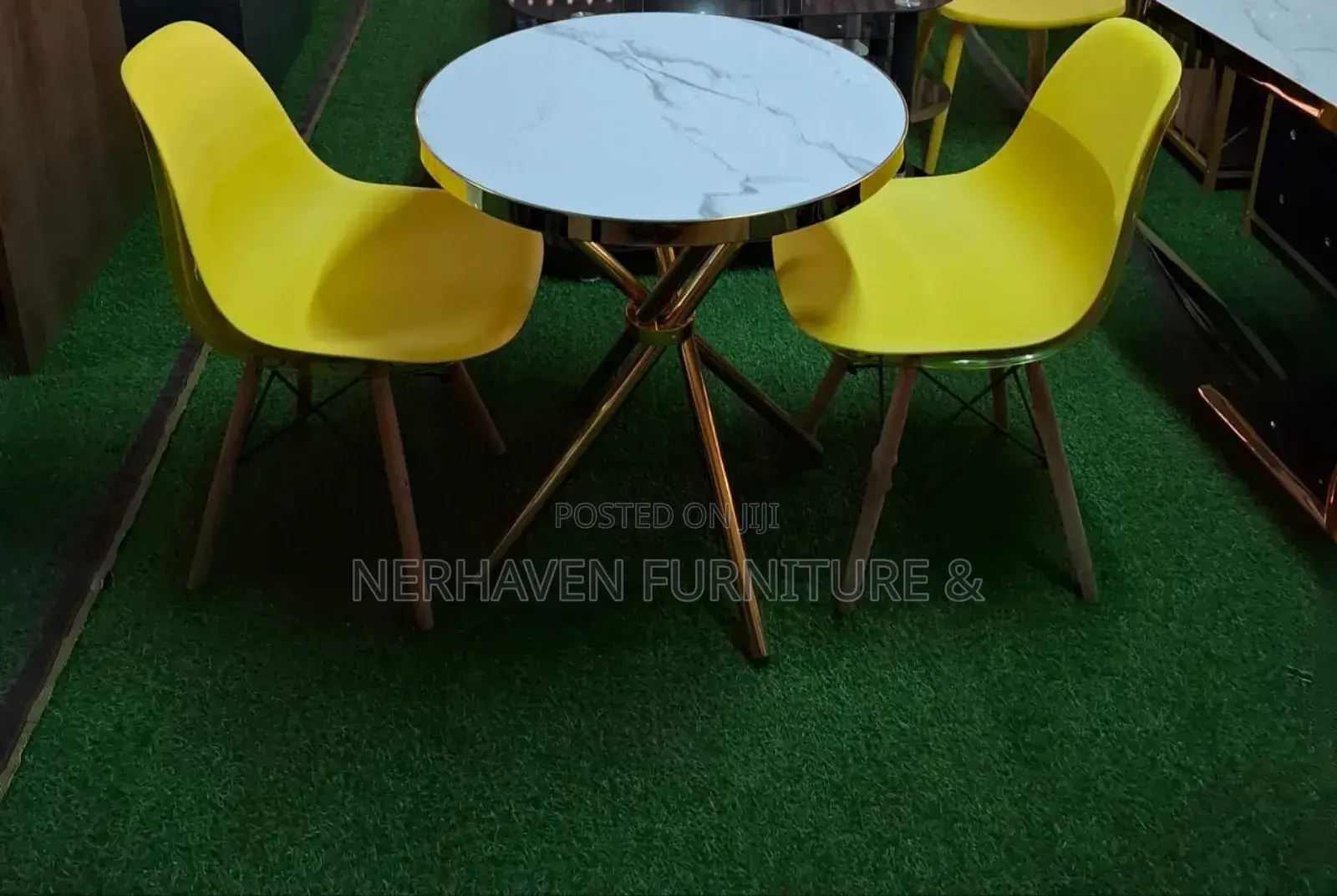 Stylish Dining Set – Great For Homes, Hotels & Restaurants