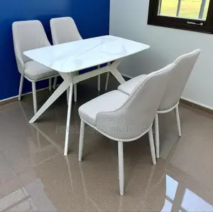 Compact 4-seater Dining Set – Space-saving Design