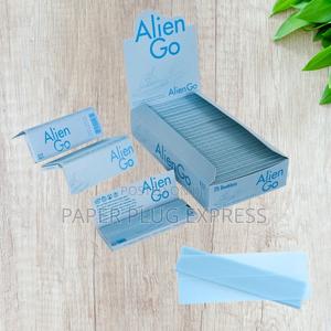 Aliengo Blue Rolling Papers 1 1/4 Size - thumbnail 2