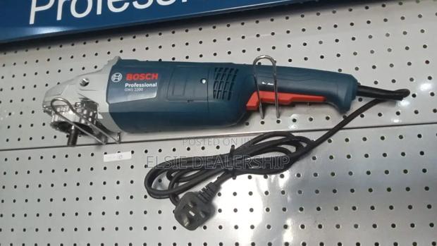 Bosch 2200w 9" Grinder – Professional Power Tool for Metal Concrete