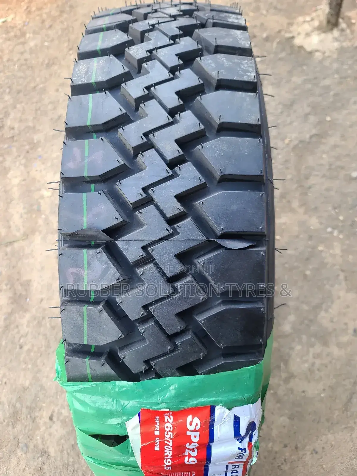 265 /70 R19.5 Sportrak Tyres Sp929 Diff