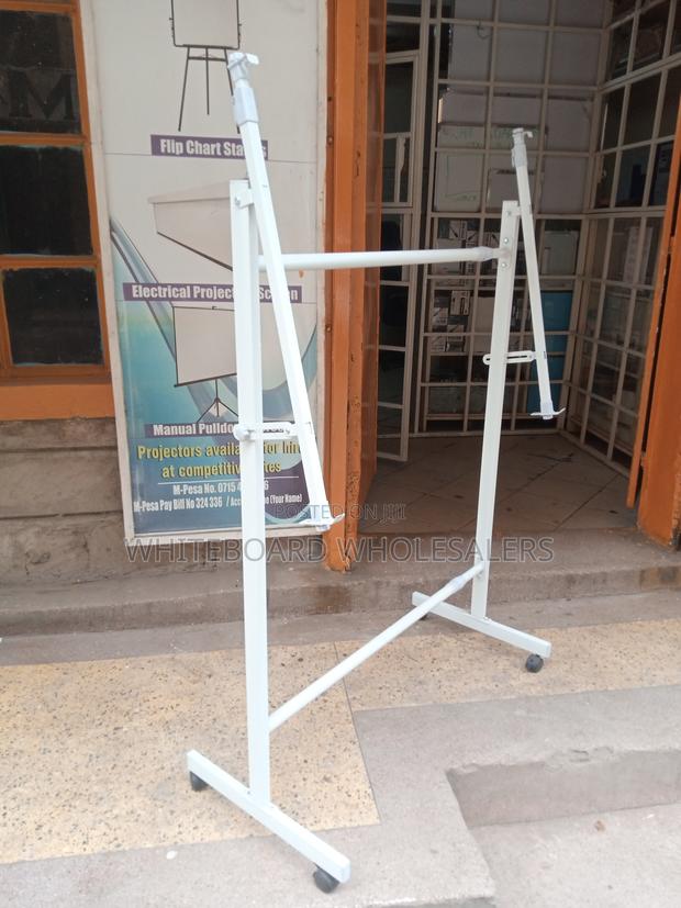Movable Wheeled Stand 8ft X 4ft - main view