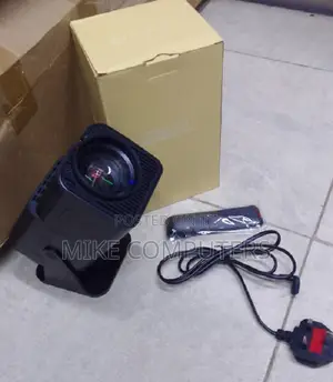 320 Ansi Lumens Hy320 Android 13 Projector