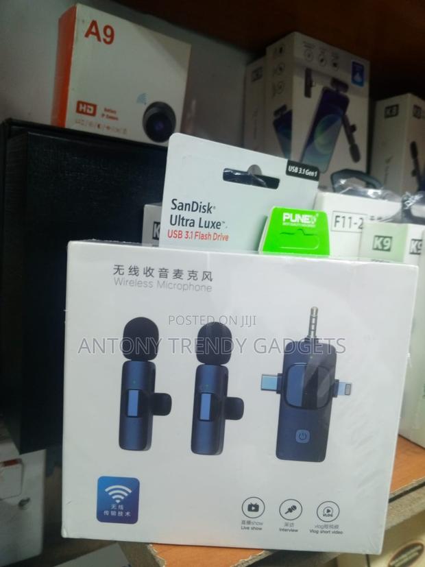 3-in-1 Wireless Lavalier Microphone (3.5mm Round Jack) - main view