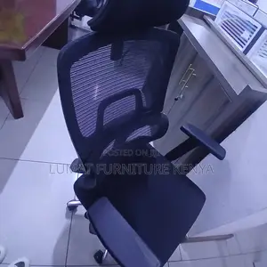 Comfort Swivel Office Seat