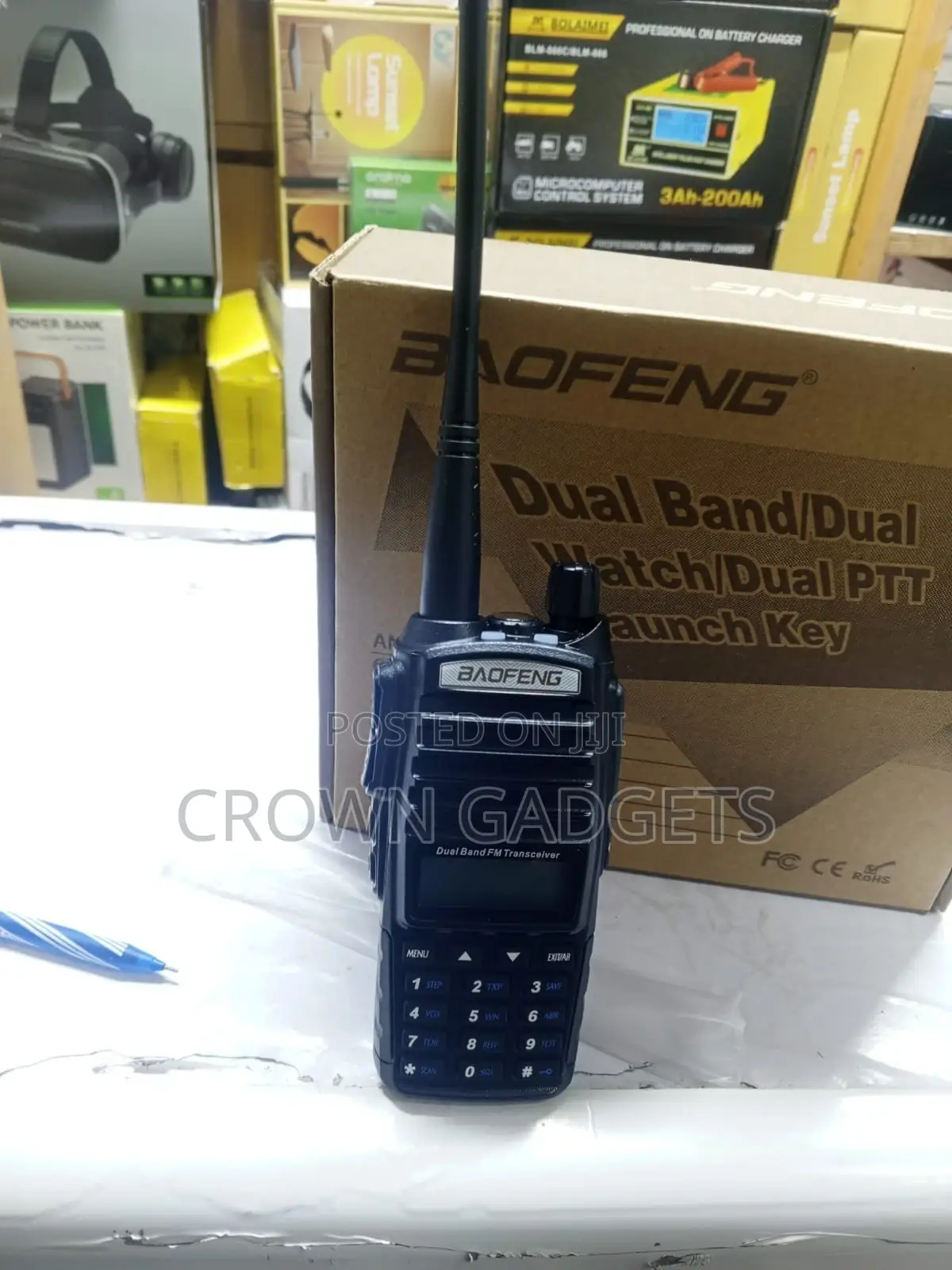 Uv-82 5w/8w Two-Way Radio Dual PTT for Security Outdoor