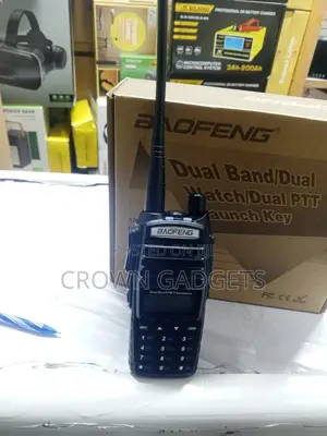 Uv-82 5w/8w Two-Way Radio Dual PTT for Security Outdoor