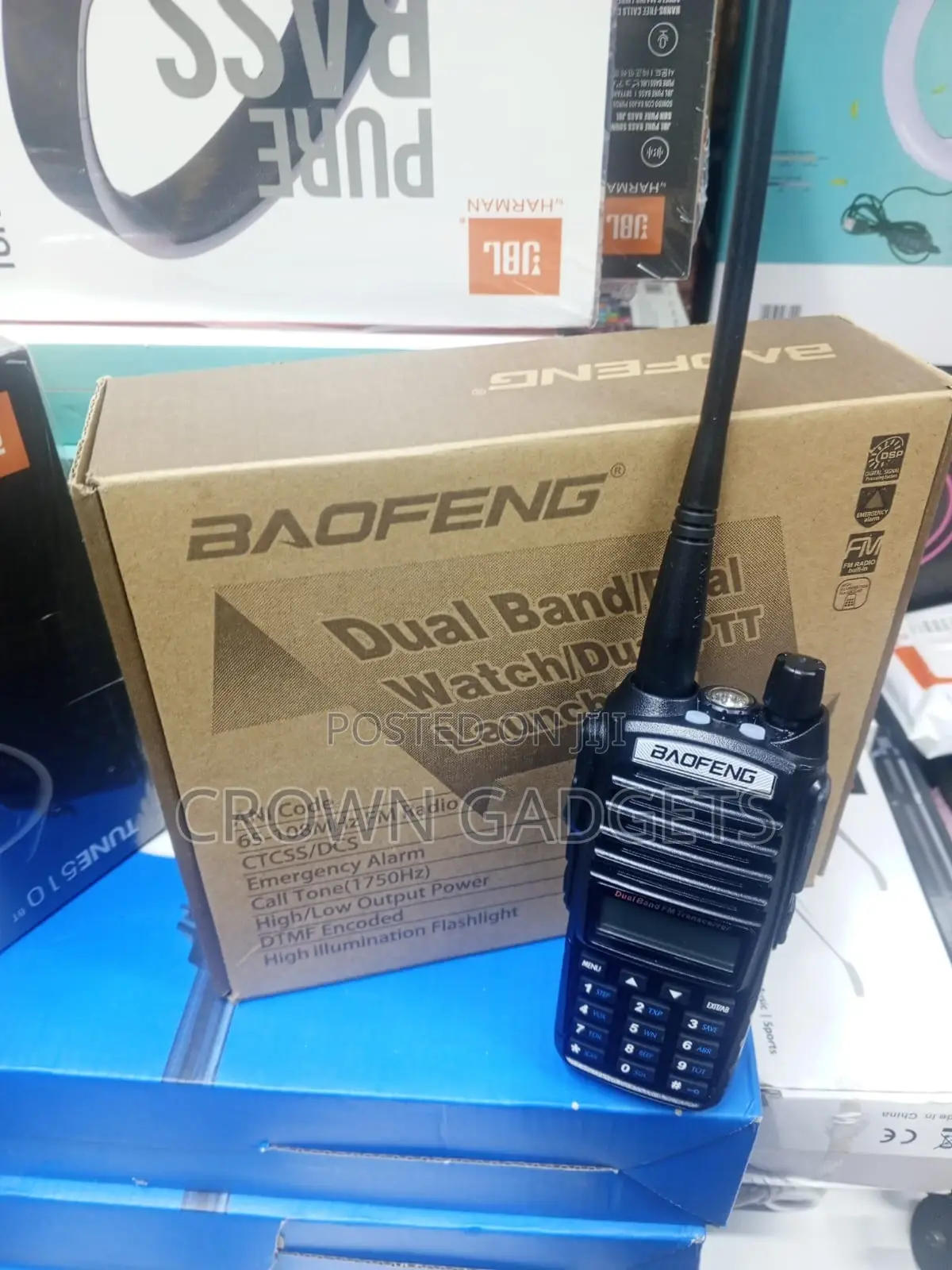 Baofeng Uv-82 Uhf/VHF Portable Walkie Talkie With Flashlight