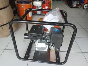 Astramillano Heavy Duty Concrete Vibrator – Petrol Option