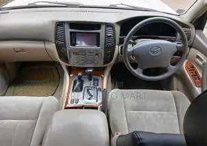 Toyota Land Cruiser 100 VX 4.7 V8 2005 White
